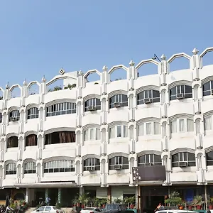 Oyo 2054 New Broadway 3*, Varanasi India